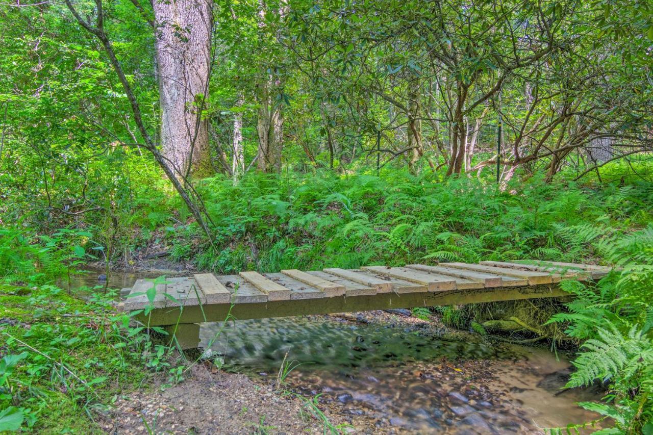 Rustic Hendersonville Farm Studio With Private Deck Εξωτερικό φωτογραφία